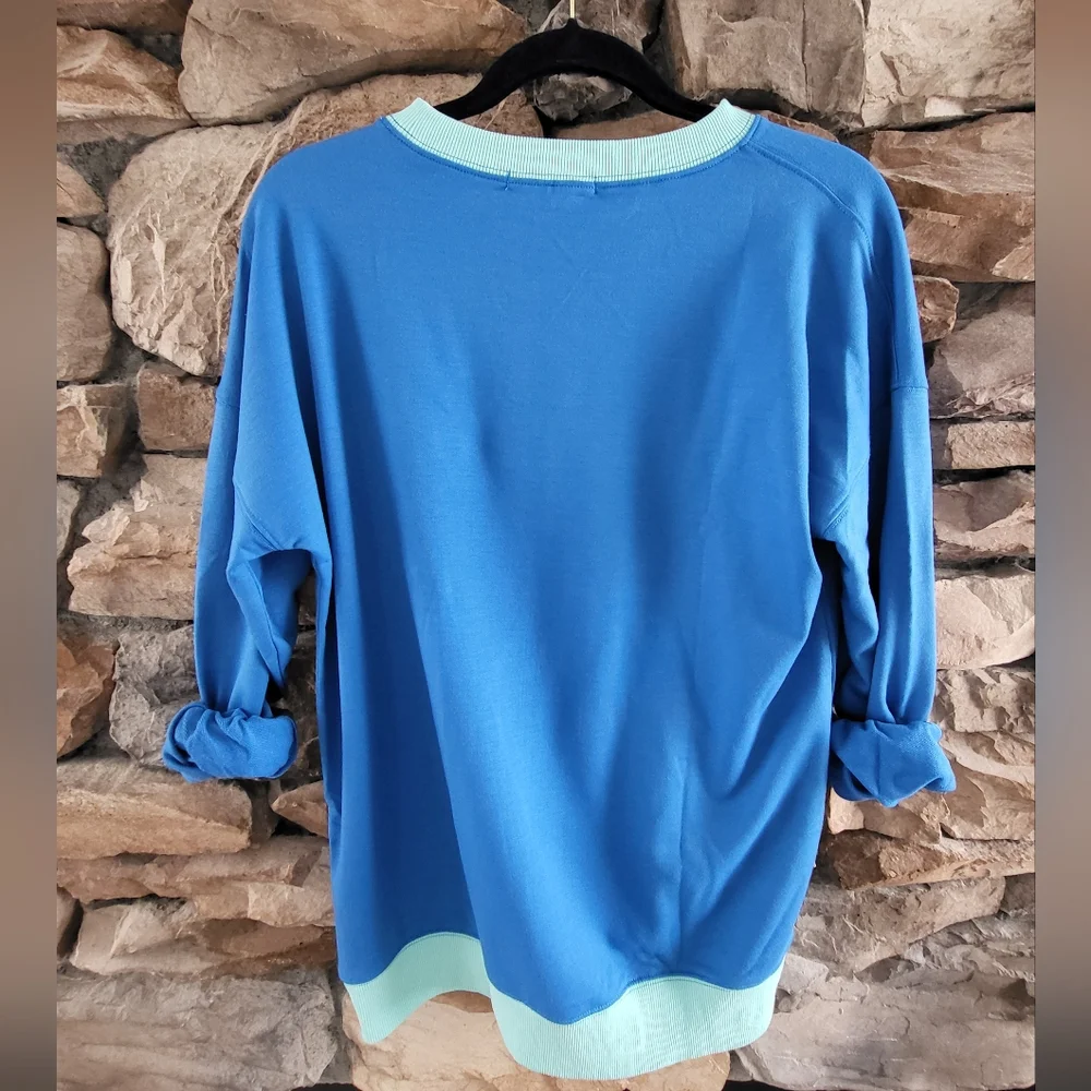 Oversized Blue Colorblock Sweatshirt NWT - Picture 5 of 8